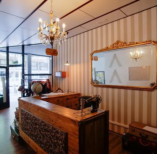 Pars Tailor'S Hostel